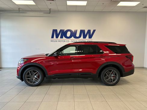 New 2026 Ford Explorer ST w/ Sun And Sound Package AWD/4WD image 31