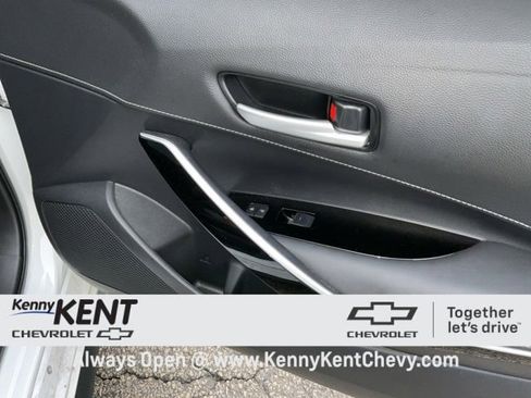 Used 2022 Toyota Corolla XSE image 15