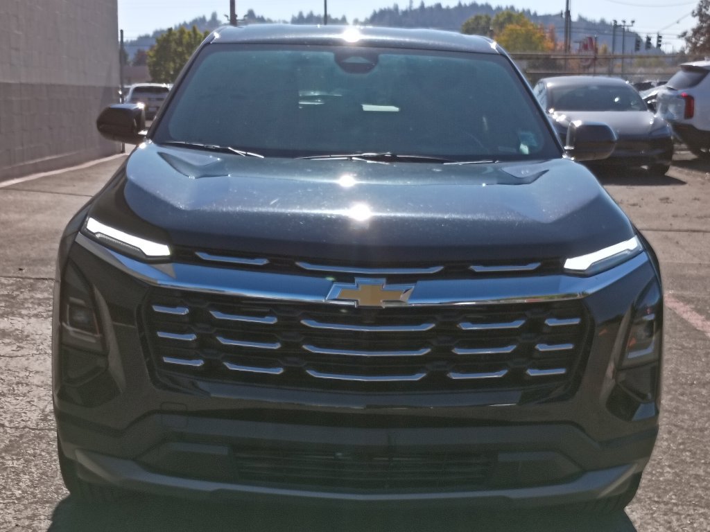 Used 2026 Chevrolet Equinox LT AWD/4WD image 13