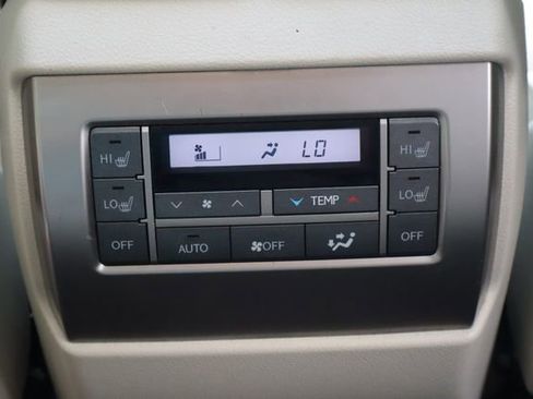 Used 2019 Lexus GX 460 Premium w/ Premium Package AWD/4WD image 22