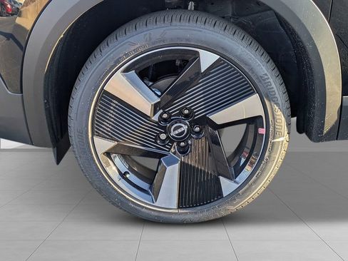 New 2026 Nissan Kicks SV w/ Cold Weather Package image 8