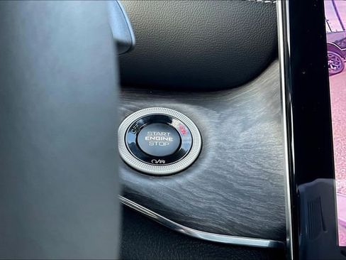 New 2025 Jeep Grand Cherokee L Overland image 21