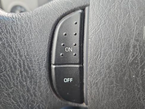 Used 2013 Ford E-450 and Econoline 450 Super Duty w/ Shuttle Bus Prep Pkg RWD image 27