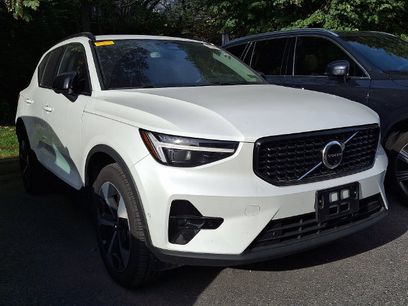 Used 2026 Volvo XC40 B5 Plus