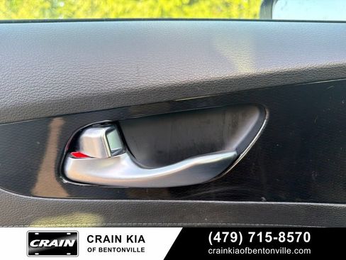 Certified 2024 Kia Forte GT-Line FWD image 13