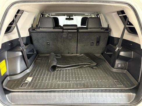 Used 2019 Toyota 4Runner SR5 Premium image 28