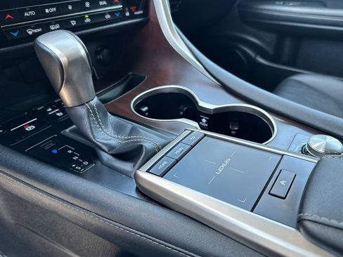 Used 2022 Lexus RX 450h AWD w/ Premium Package image 33