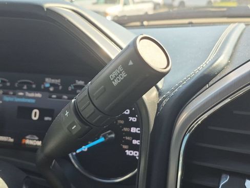 Used 2022 Ford F350 Limited AWD/4WD image 17