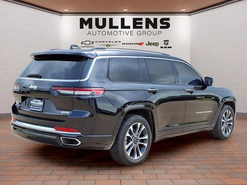 Used 2022 Jeep Grand Cherokee L Overland AWD/4WD image 5