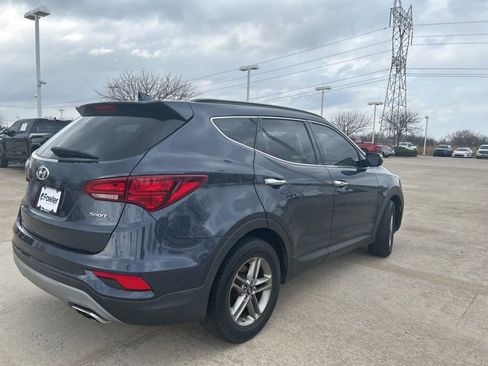 Used 2018 Hyundai Santa Fe Sport w/ 2.4L Value Package 02 image 4