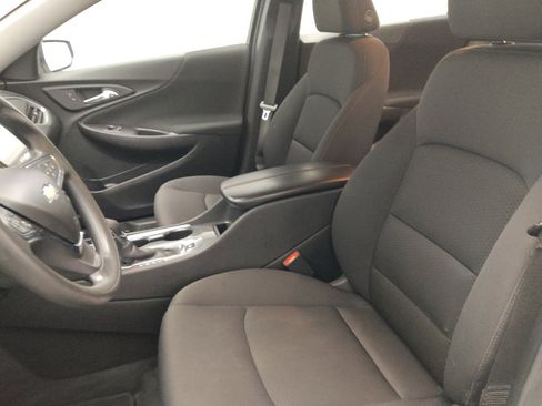 Used 2023 Chevrolet Malibu LT FWD image 17