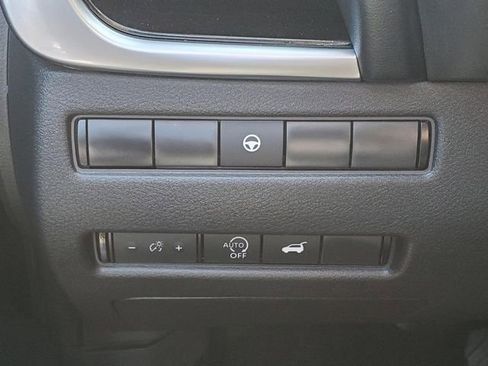 Certified 2023 Nissan Rogue SL w/ SL Premium Package image 22