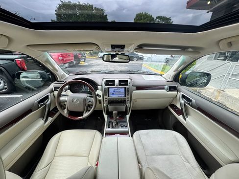 Used 2013 Lexus GX 460 w/ Comfort Plus Pkg AWD/4WD image 10