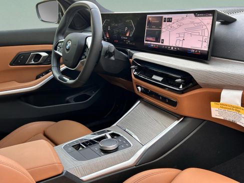 Used 2025 BMW 330i Sedan image 27