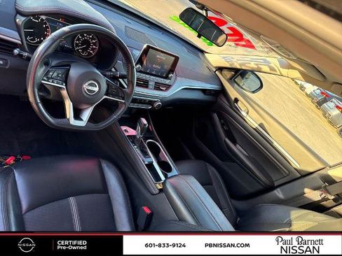 Certified 2023 Nissan Altima 2.5 SR image 18