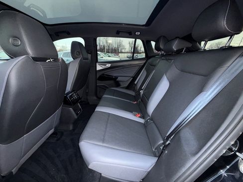 Used 2024 Volkswagen ID.4 Pro S image 20