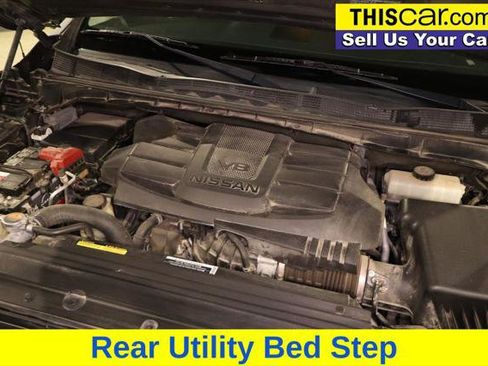 Used 2021 Nissan Titan SV w/ SV Convenience Package image 24