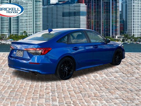 Used 2023 Honda Civic Sport image 5