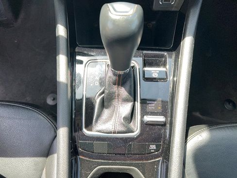 Used 2022 Jeep Compass Limited image 19