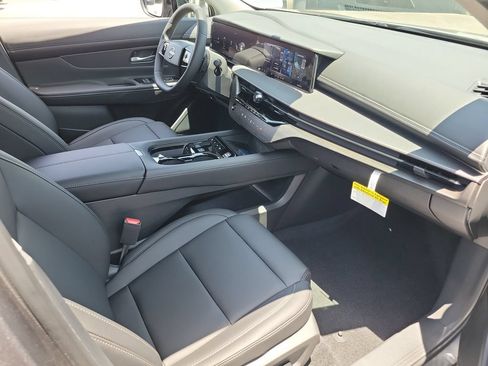 New 2026 Nissan Murano SV AWD/4WD image 11