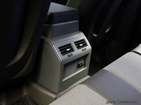 Used 2024 INEOS Grenadier image 14