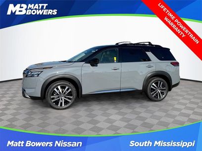 Used 2025 Nissan Pathfinder Platinum w/ Cargo Package