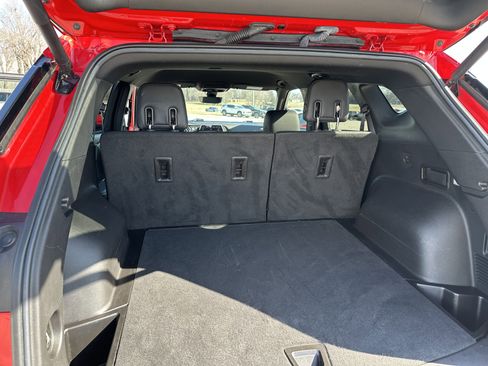 Used 2021 Chevrolet Blazer RS w/ Enhanced Convenience Package image 24