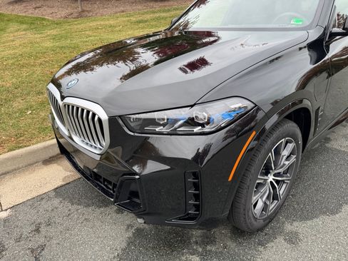 Used 2026 BMW X5 xDrive50e AWD/4WD image 26