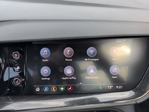 Used 2022 Buick Envision Essence w/ Sport Touring Package FWD image 13