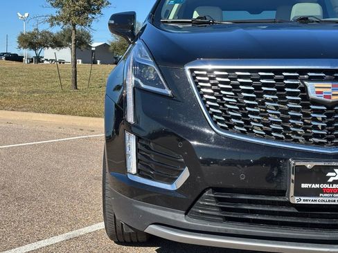 Used 2022 Cadillac XT5 Premium Luxury image 4