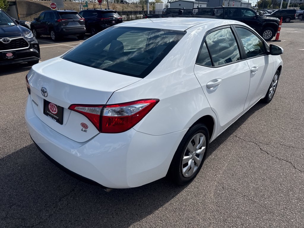 Used 2016 Toyota Corolla LE FWD image 7
