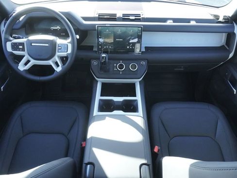 New 2025 Land Rover Defender 130 S image 9
