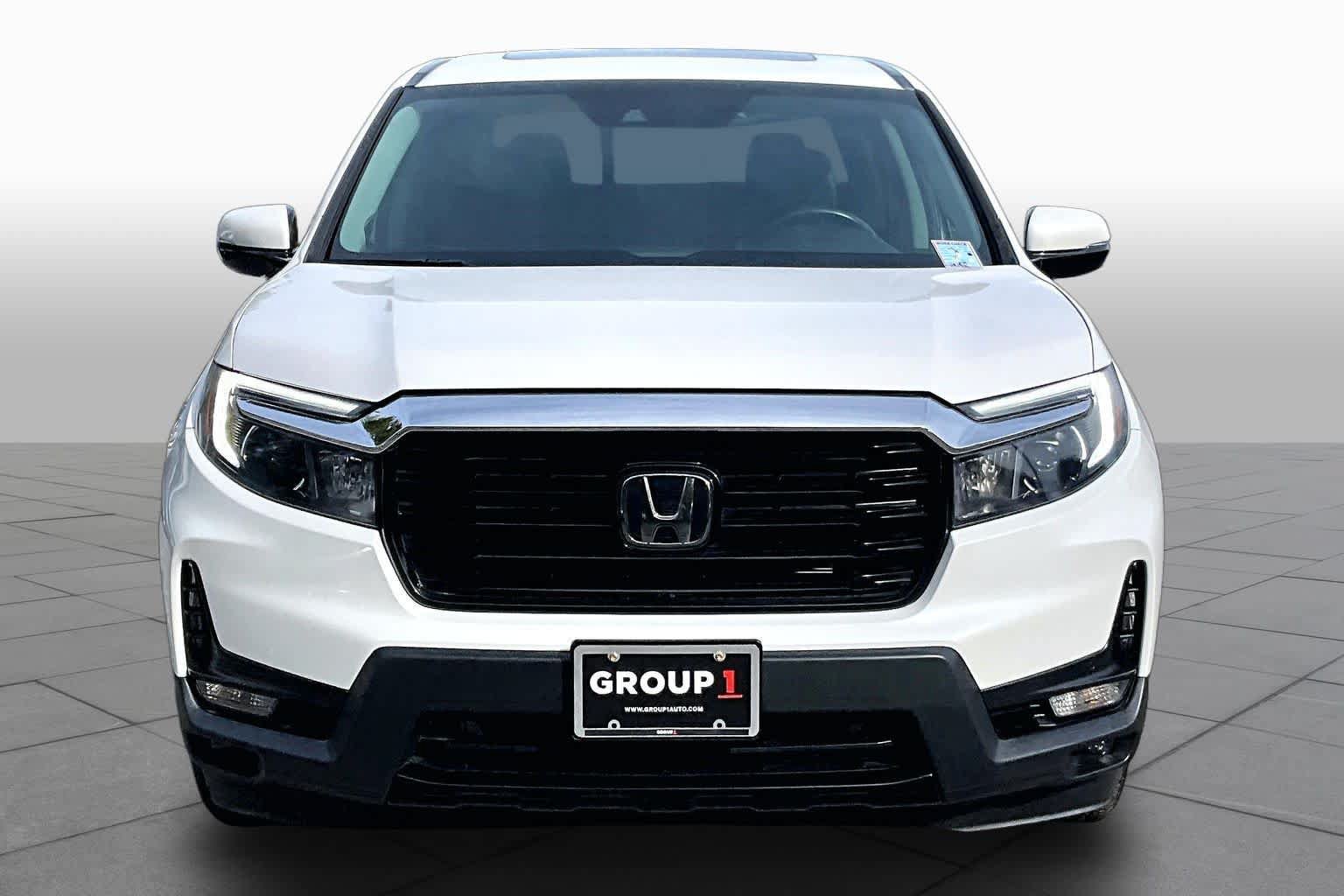 Used 2023 Honda Ridgeline RTL-E image 3