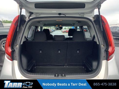 Used 2021 Kia Soul S FWD image 19