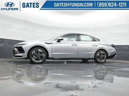 New 2025 Hyundai Sonata SEL image 39