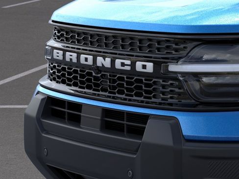 New 2025 Ford Bronco Sport Outer Banks w/ Outer Banks Tech Package+ AWD/4WD image 17