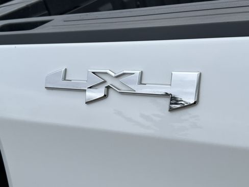 Used 2020 GMC Sierra 1500 SLT image 9