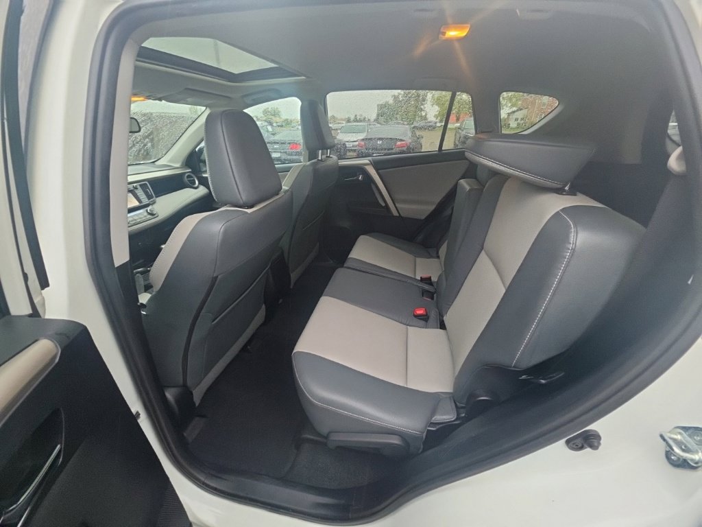 Used 2014 Toyota RAV4 Limited w/ Technology Package FWD image 27