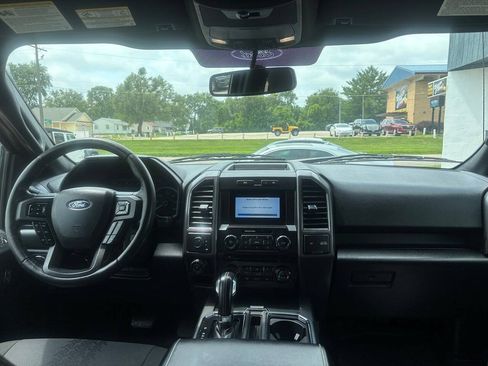 Used 2018 Ford F150 XLT w/ Equipment Group 302A Luxury AWD/4WD image 25