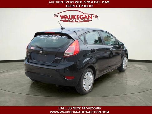 Used 2014 Ford Fiesta S FWD image 5