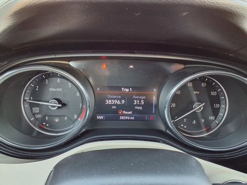 Used 2021 Buick Encore GX Select image 16