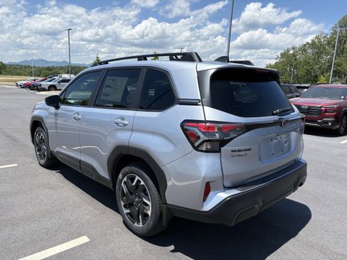 New 2026 Subaru Forester Limited AWD/4WD image 8