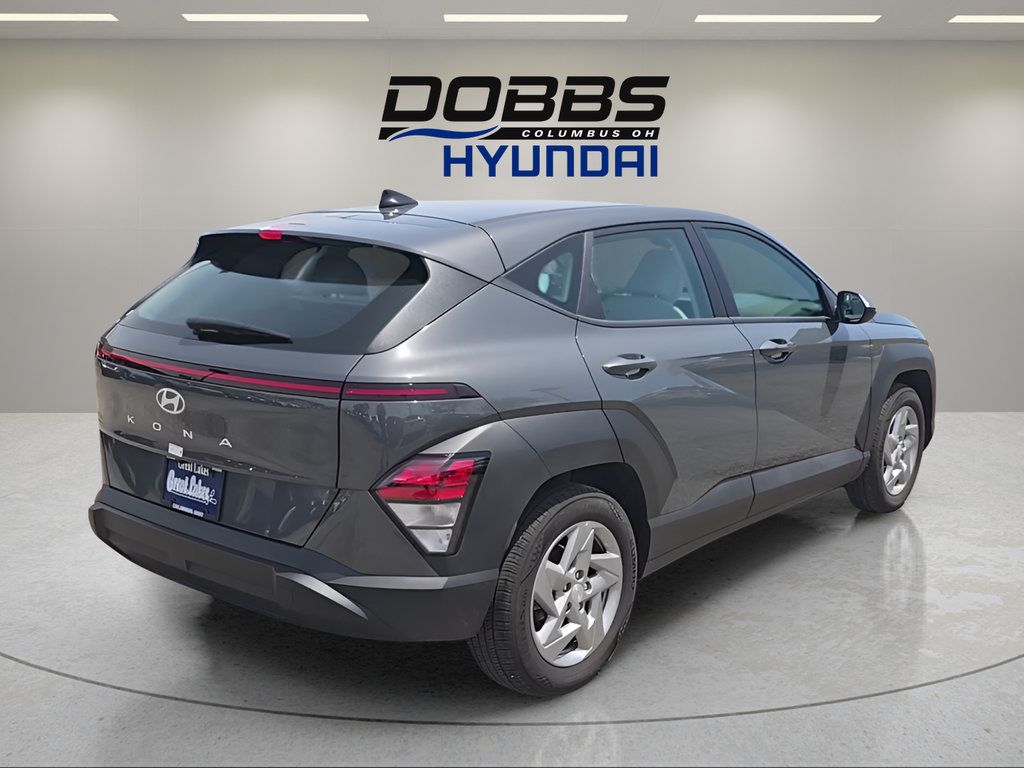 Used 2026 Hyundai Kona SE FWD image 5