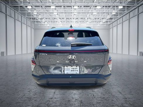 Used 2026 Hyundai Kona SEL Sport FWD image 6