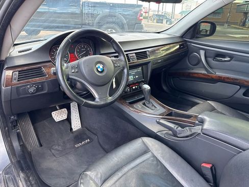 Used 2011 BMW 335i xDrive Coupe image 11