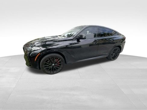 Used 2024 BMW X6 xDrive40i w/ Executive Package AWD/4WD image 4