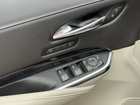 Used 2020 Cadillac XT4 Premium Luxury w/ Technology Package image 20