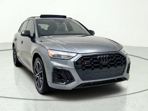 Used 2025 Audi SQ5 Premium Plus AWD/4WD image 2