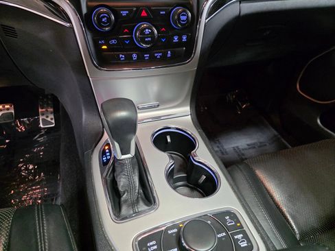 Used 2016 Jeep Grand Cherokee High Altitude AWD/4WD image 28
