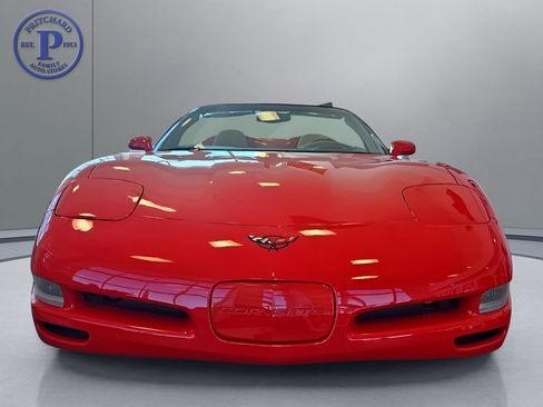 Used 2000 Chevrolet Corvette Convertible w/ Memory Pkg RWD image 2